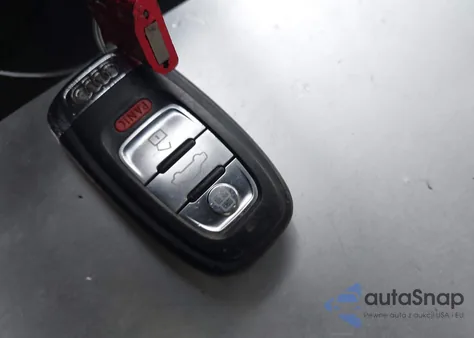 2011 Audi A4 2.0T Premium z USA, uszkodzony, nr VIN WAUFFAFL1BN034189